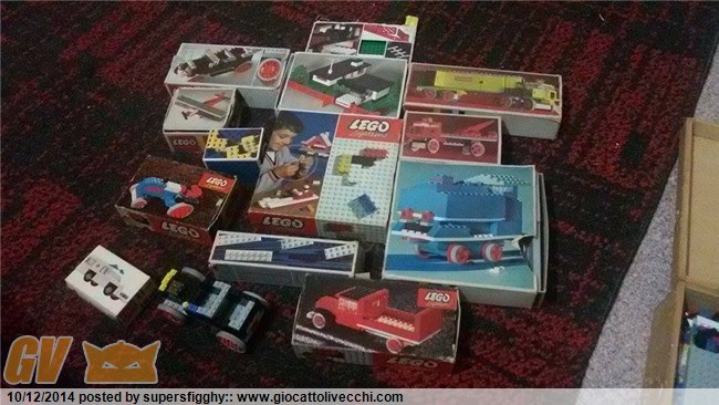 FORUM VINTAGE/Valutazioni: Valutazione Lego Space Con Espositore 