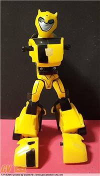 BUMBLEBEE DELUXE - TRANSFORMERS ANIMATED