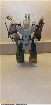 TRASFORMERS G1 BRUTICUS 