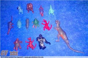 LOTTO MOSTRI CREATURE DINOSAURI ANIMALI SORPRESINE PLASTICA VINTAGE `80